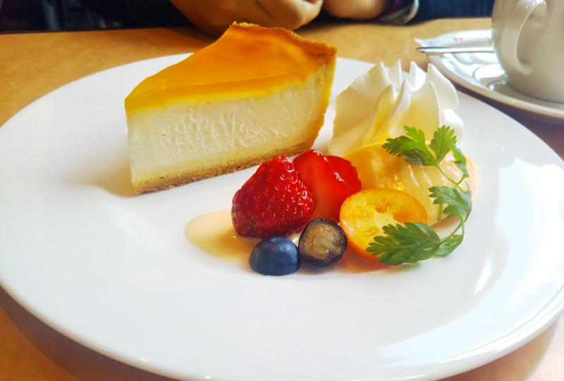 インスタ映えする究極のチーズケーキが大阪に！デリチュース箕面本店でイートイン